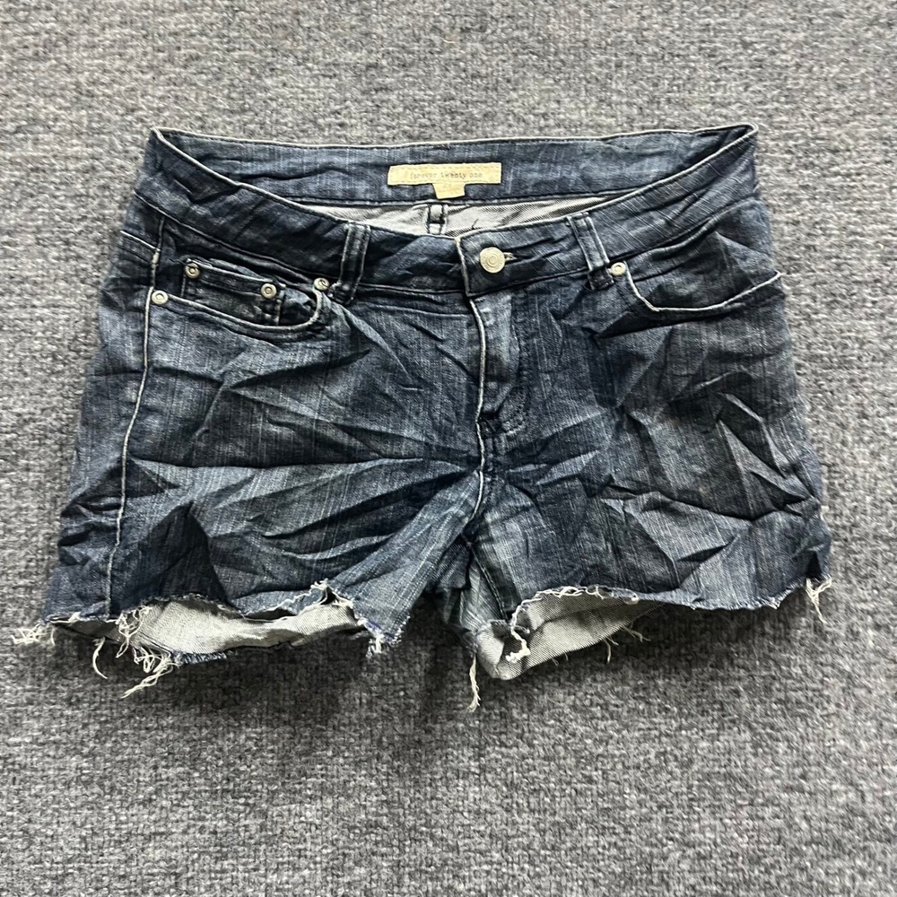 Forever 21 Shorts Womens Size 29 Blue Denim Cut Off Raw Hem Casual Summer